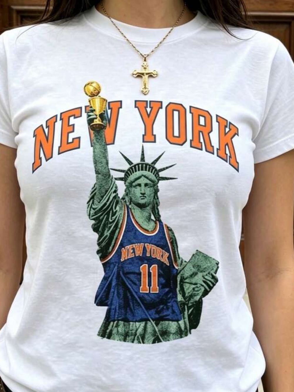 New York Knicks Fashion Graphic Tee - White